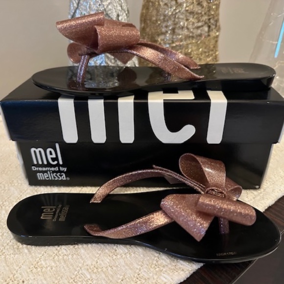 Mini Melissa Other - Mel Harmonic Bow III Flip Flops by Mel dreamed by Melissa